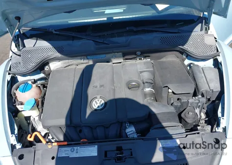 2012 Volkswagen Beetle 2.5L из США, поврежденный, VIN 3VWJP7AT4CM659621